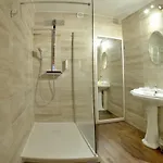 Logis & Restaurant Chateau De La Marjolaine Hotel 3*