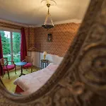 Hotel Logis & Restaurant Chateau De La Marjolaine 3*
