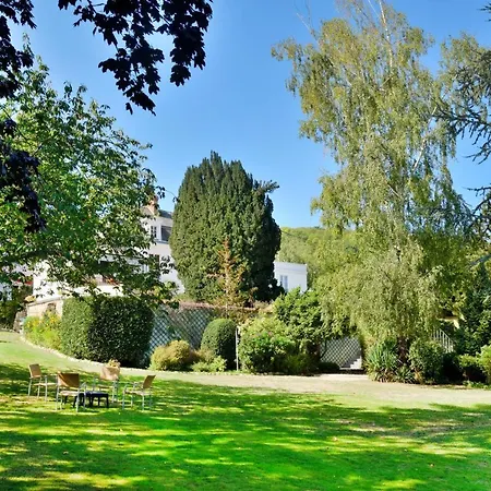 Logis & Restaurant Chateau De La Marjolaine Hotel