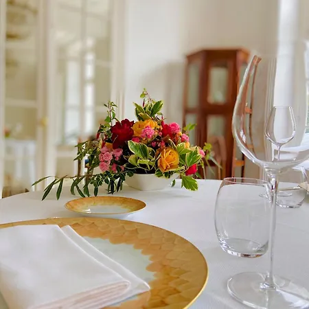 Logis Hôtel&restaurant Chateau De La Marjolaine 3*