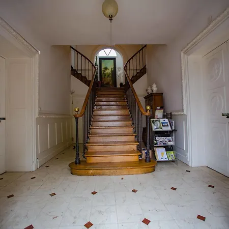 Chateau De La Marjolaine Hotel 3*