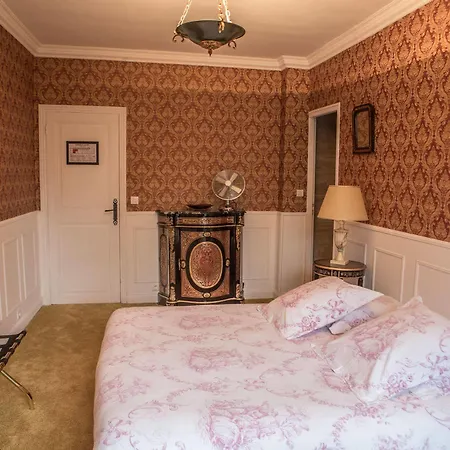 Chateau De La Marjolaine 3*