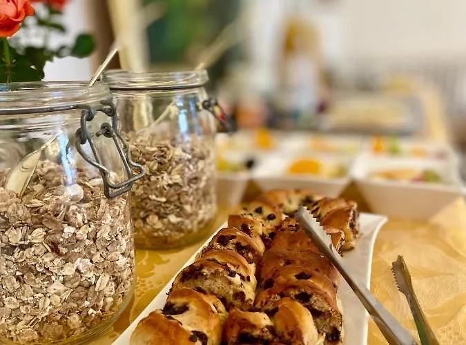 Chateau De La Marjolaine 3*