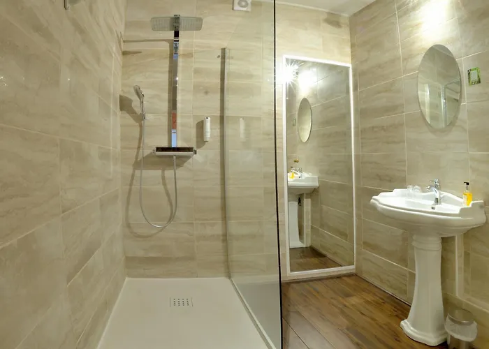 Chateau De La Marjolaine Hotel 3*