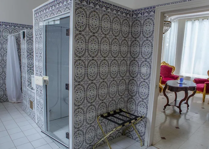 Chateau De La Marjolaine Hotel