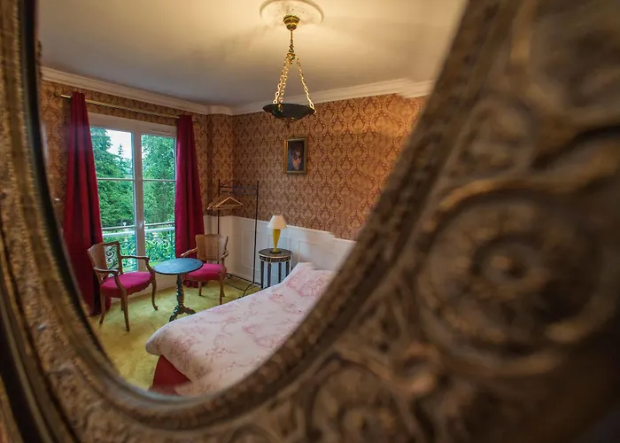 Hotel Chateau De La Marjolaine 3*